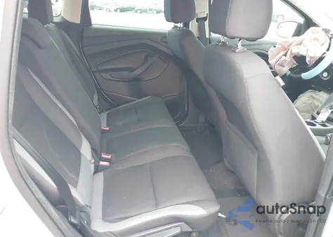 2014 Ford Escape S z USA, uszkodzony, nr VIN 1FMCU0F71EUE55389